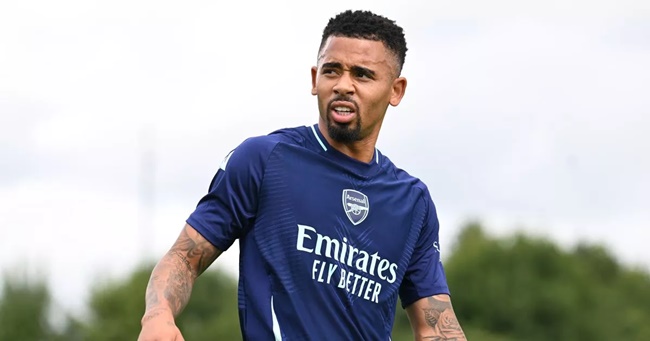 Ảnh bài viết Tin chuyển nhượng Arsenal tối 28/7: Dấu hỏi vụ Kiwior; Thực hư mục tiêu Ruiz