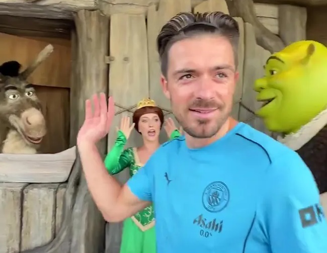 Ảnh bài viết Hình ảnh vui nhộn của Grealish khiến Haaland bật cười