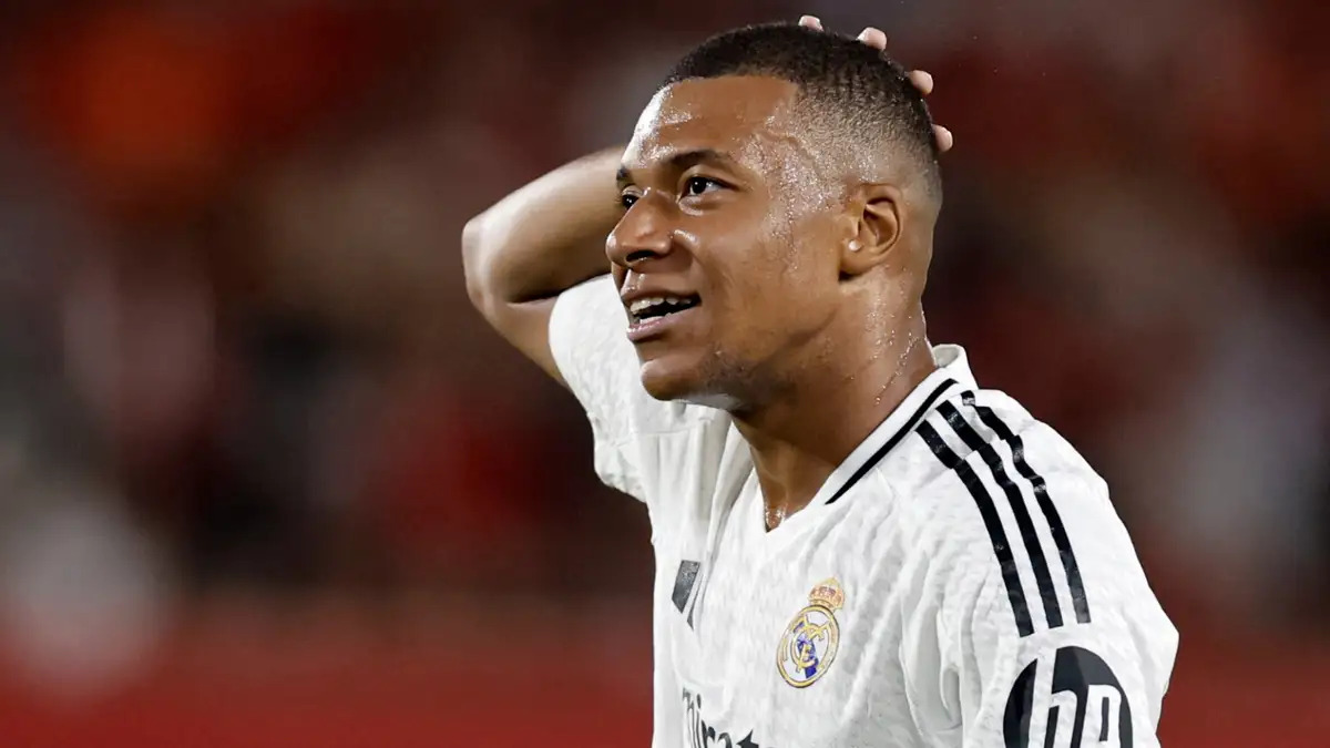 Chấm điểm Real Madrid 1-1 Mallorca: Tội đồ thẻ đỏ, thất vọng Mbappe