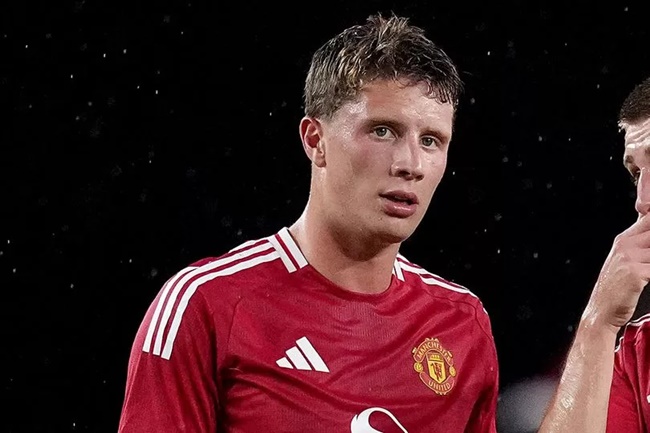 Ảnh bài viết Man Utd đồng ý bán hậu vệ đội một cho CLB Championship