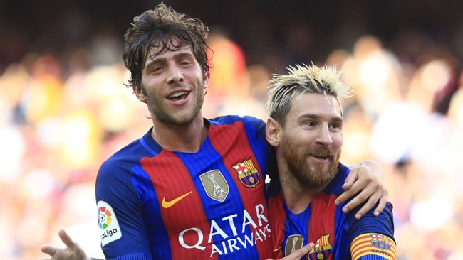 6 cựu đồng đội của Messi đang thất nghiệp