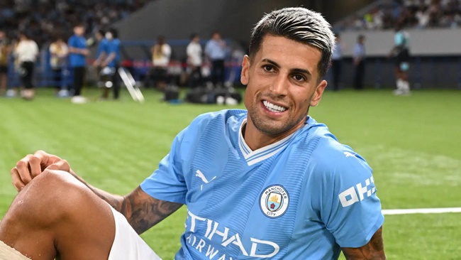Ảnh bài viết Barca chê mức giá dành cho Cancelo