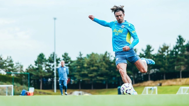 Ảnh bài viết Man City tập luyện: Quyết tâm của Haaland, Grealish; Gundogan gây chú ý