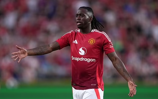 Aaron Wan-Bissaka ra yêu sách cho Man Utd