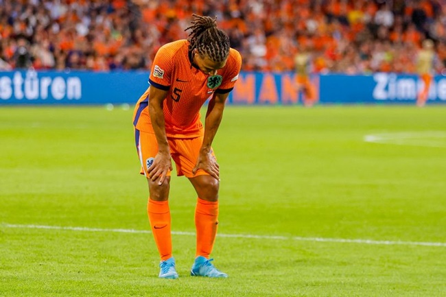 Ảnh bài viết Ake chấn thương, Guardiola có sẵn phương án đa năng