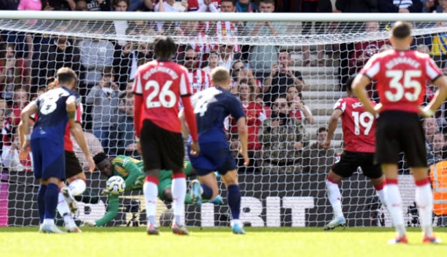 5 điểm nhấn Southampton 0-3 Man United: Giải nguy cho Ten Hag; Bom tấn chuyền chính xác 100%