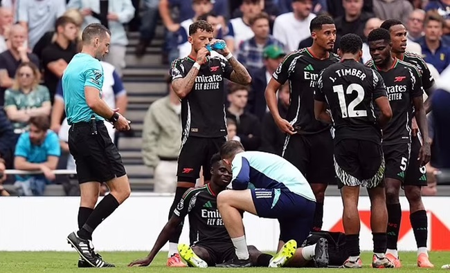 Ảnh bài viết Arsenal toát mồ hôi vì Saka