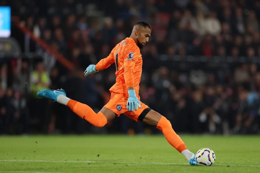 Ảnh bài viết Giúp Man United chiến thắng, Onana vẫn phải xếp sau Sanchez