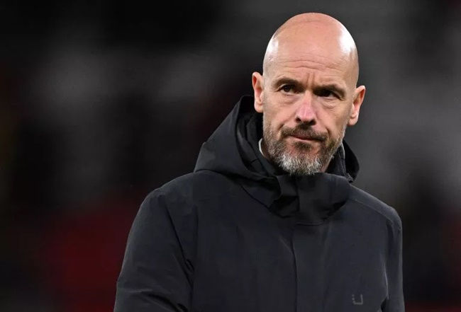 Ảnh bài viết Stan Collymore chỉ cho Man United cách xử lý Erik Ten Hag