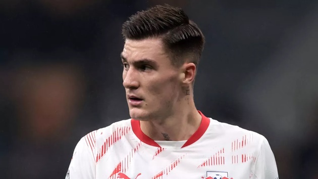 Người đại diện của Sesko phá vỡ im lặng về thương vụ đến Arsenal