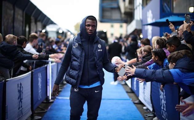 Caicedo làm rõ nghi vấn nghỉ trận của Chelsea khi Maresca lo lắng về Palmer