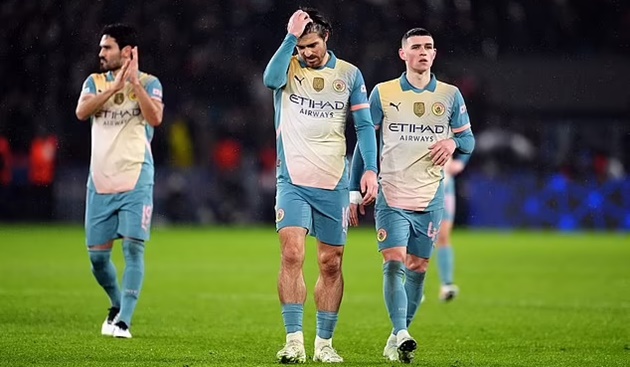 Ferdinand: "Đây sẽ là nỗi xấu hổ bởi Man City tự coi mình là đội bóng hàng đầu"