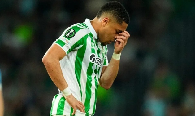Barcelona đạt thỏa thuận bán Vitor Roque cho Palmeiras với giá 25 triệu euro