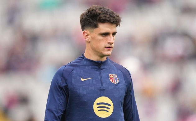 Barca nhận tối hậu thư trong thương vụ Vitor Roque