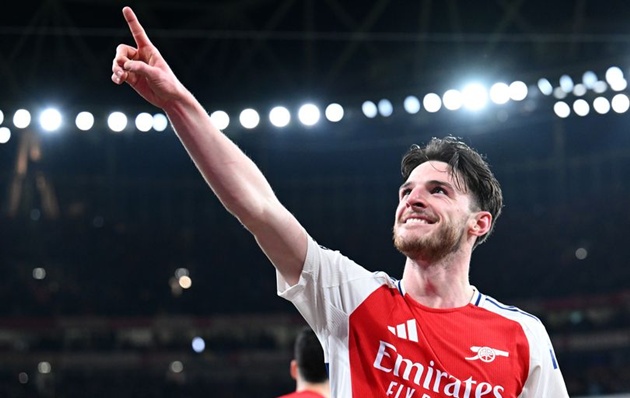 Ảnh bài viết Arsenal tìm thấy chữ ký giải phóng Declan Rice
