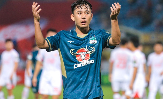 Minh Vương rời HAGL? Câu trả lời vẫn bỏ ngỏ
