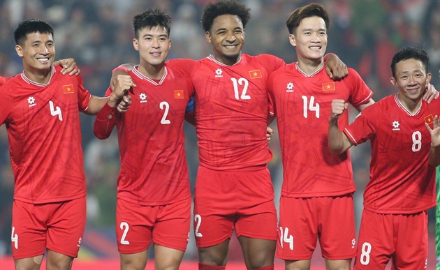 Ảnh bài viết HLV Kim Sang-sik giải bài toán hàng công khi thiếu Xuân Son