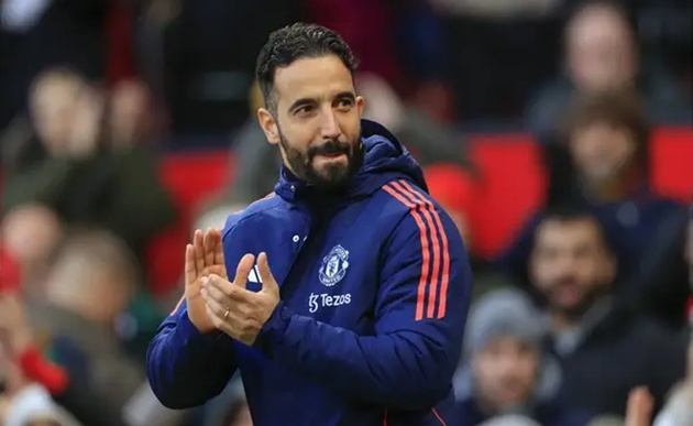 Ảnh bài viết Liệu Amorim sẽ thành công với 3-4-3 tại Man Utd?