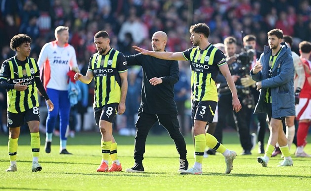 Cuộc đua top 4 chông gai của Man City