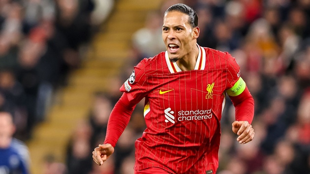 Liverpool vượt khó chớp nhoáng ở 2 thương vụ Salah và Van Dijk