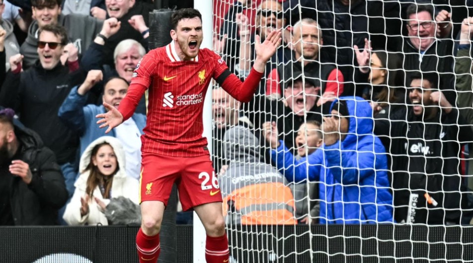 "Robertson đã rất giận dữ với Van Dijk"