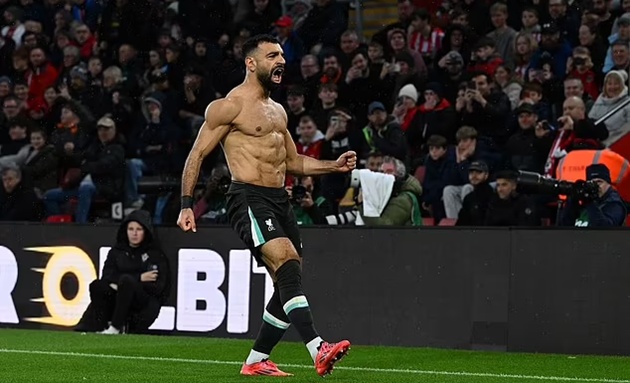 Slot: "Salah là một quái vật thể chất"