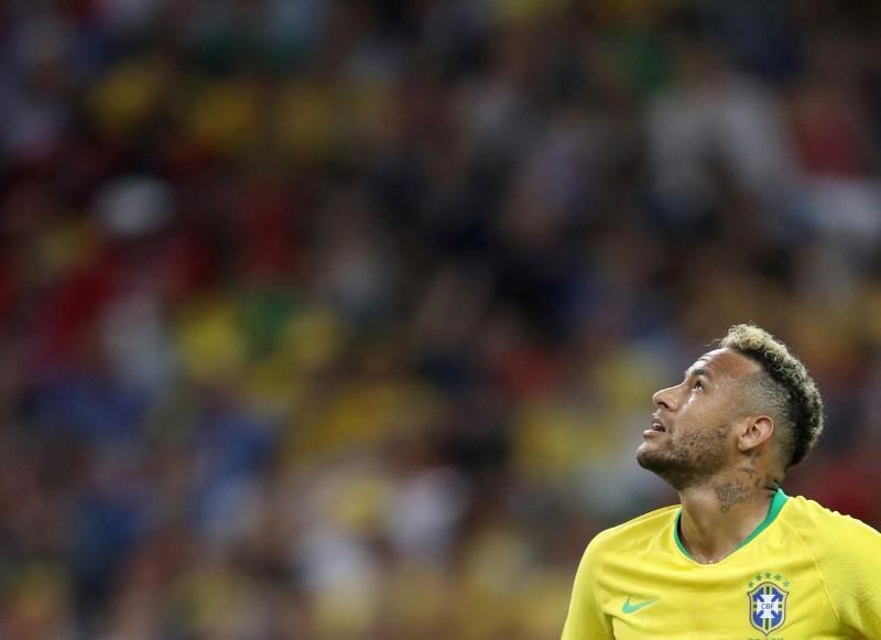 Coutinho - người hùng thầm lặng của Brazil - Bóng Đá