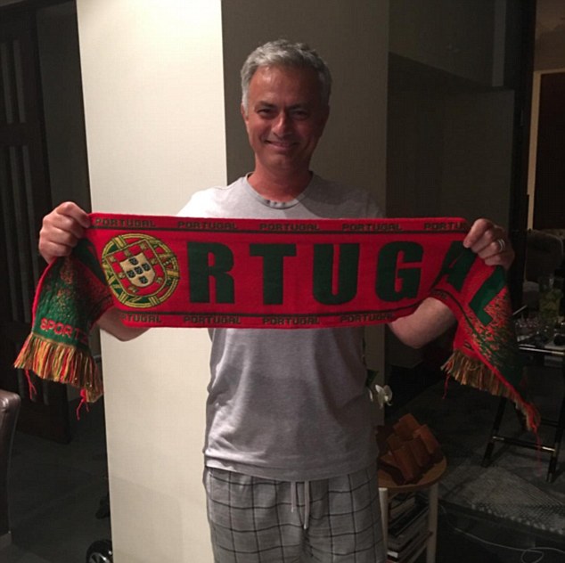 Nếu rời M.U, Mourinho có thể dẫn dắt ĐTQG Bồ Đào Nha - Bóng Đá
