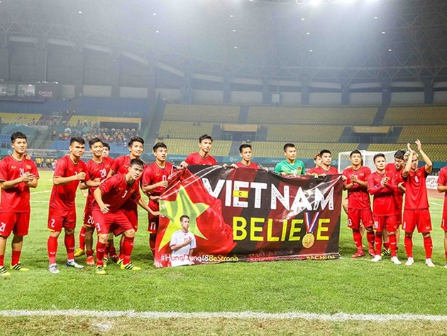 Những cột mốc chói lọi của bóng đá Việt Nam 10 năm trở lại đây - Bóng Đá