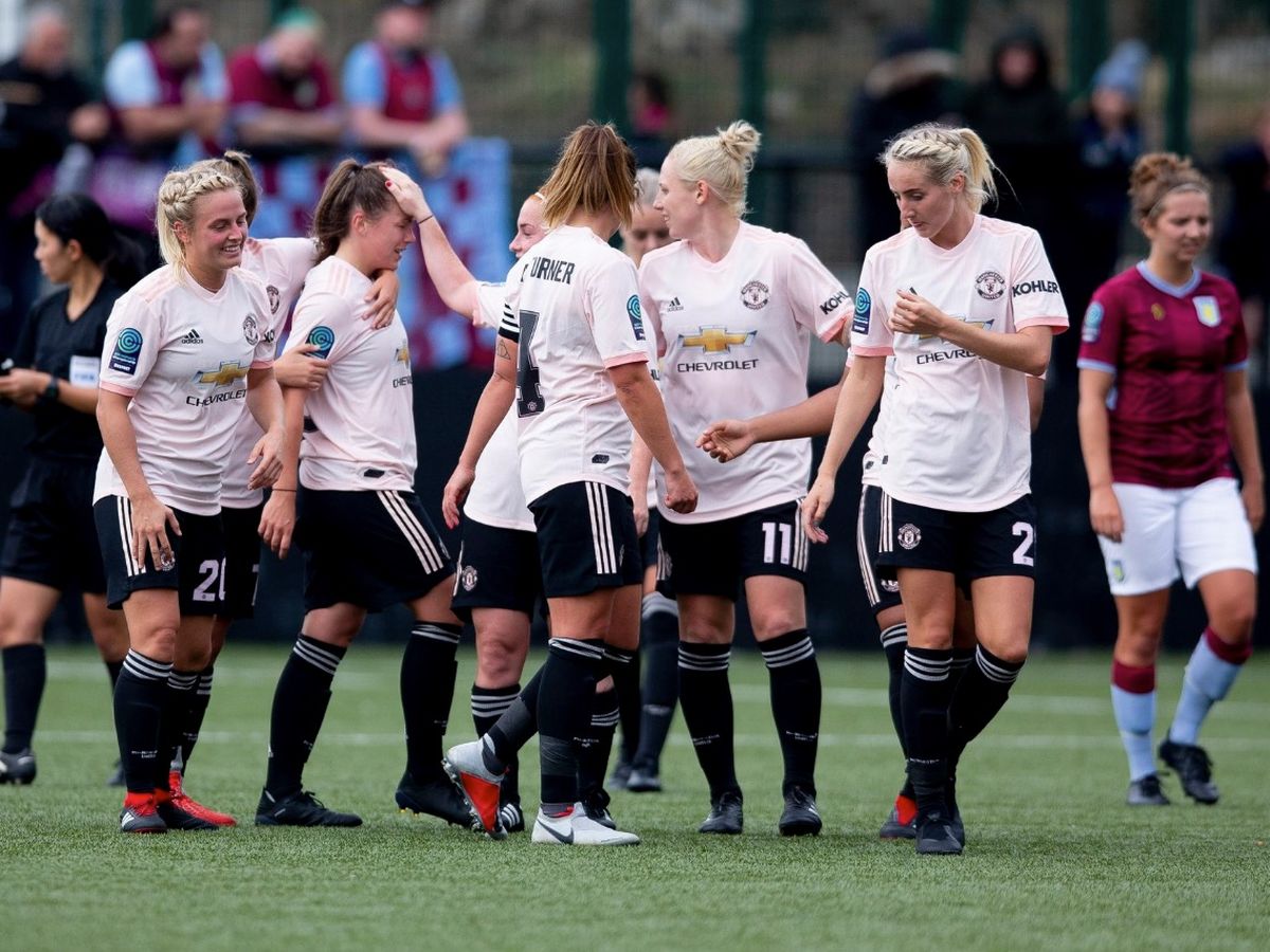 M.U nữ thắng Aston Villa 12-0 - Bóng Đá