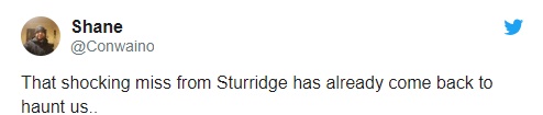 Fan Liverpool giận dữ với pha bỏ lỡ Sturridge - Bóng Đá