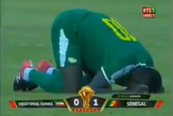 Mane bật khóc sau trận đấu của Senegal - Bóng Đá