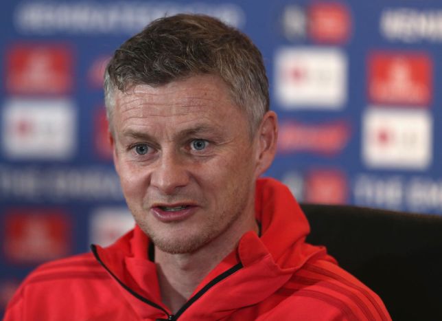 Ảnh bài viết Solskjaer: "Tôi chẳng mong đợi bất kỳ ai đến đây cả"