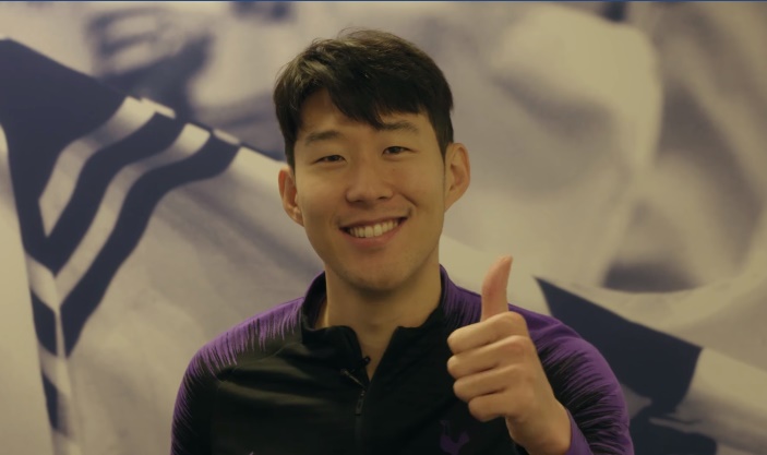 Son Heung min chúc mừng năm mới - Bóng Đá