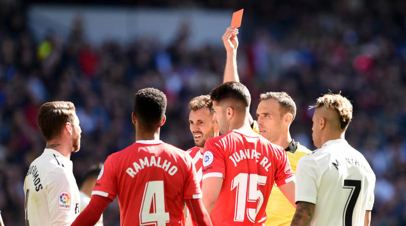 'Thẻ đỏ của Ramos chỉ là 1 tai nạn nghề nghiệp' - Bóng Đá