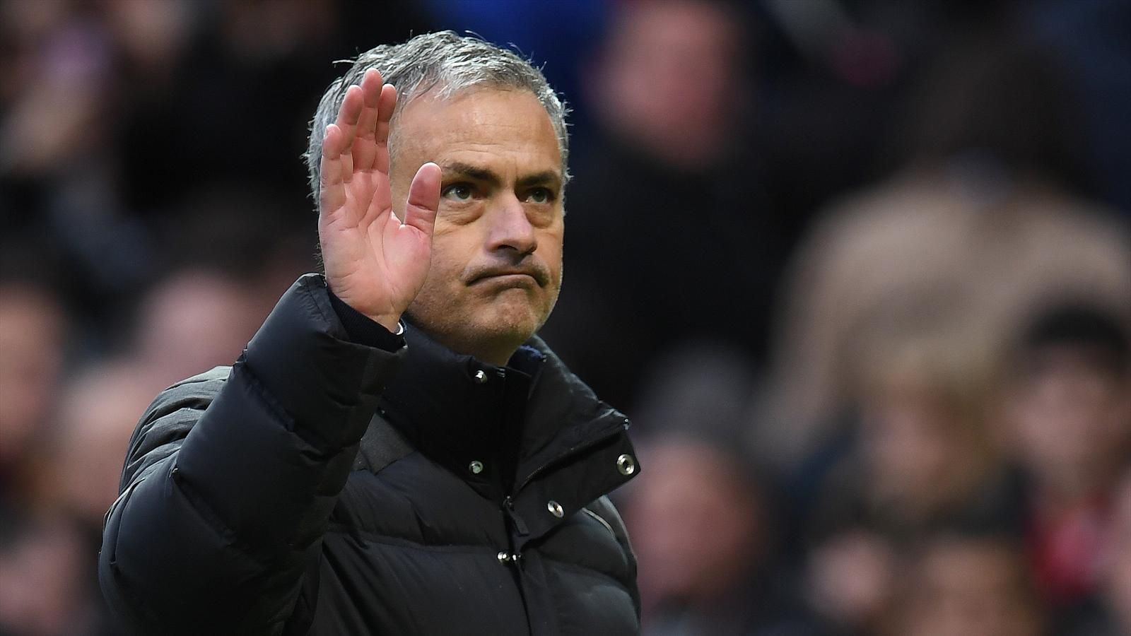 Mourinho trở lại vào tháng 6 - Bóng Đá