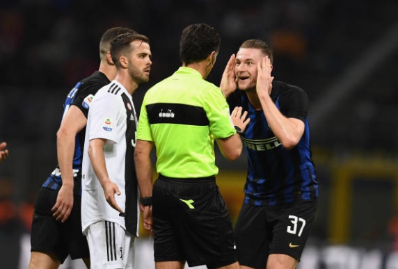 5 điểm nhấn Inter Milan 2-1 Juventus: Ronaldo cán mốc 600 bàn, vượt Messi - Bóng Đá