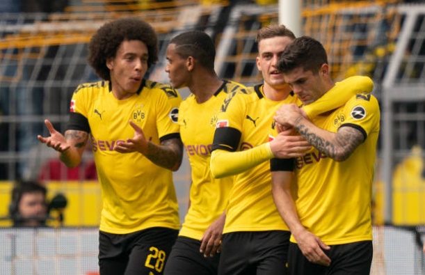 Ảnh Pulisic ghi bàn chia tay Dortmund - Bóng Đá