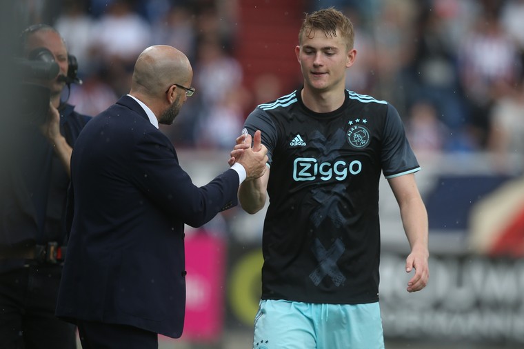 Cựu HLV Ajax khuyên De Ligt đến City - Bóng Đá
