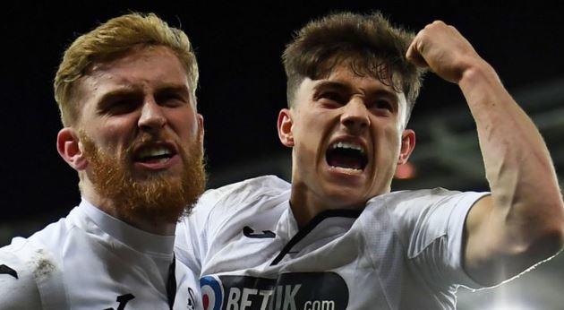 Oli McBurnie told Dan James not to turn down Manchester United and urged him to go there - Bóng Đá