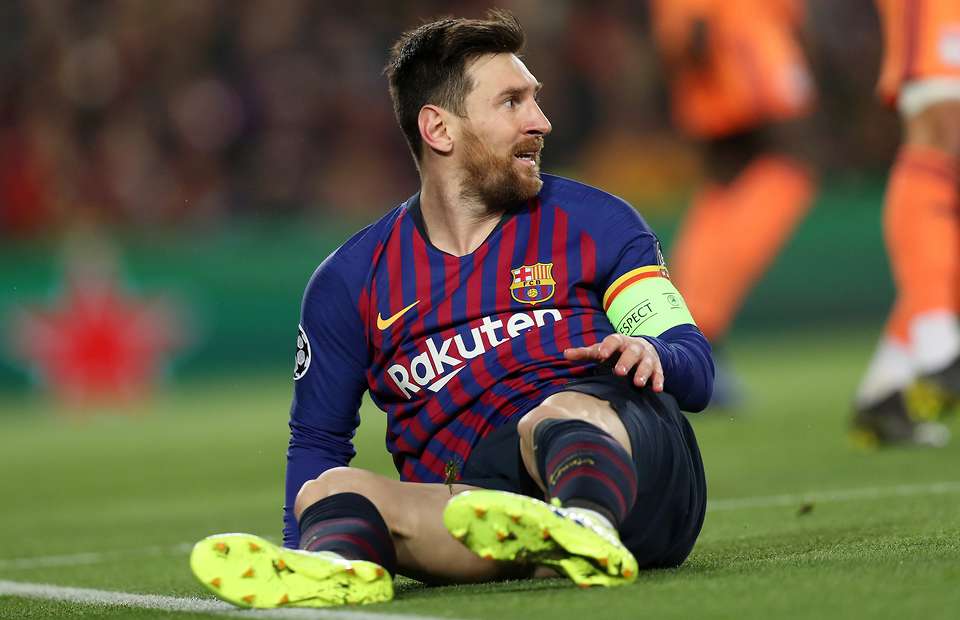 'Why doesn't he win in Europe?' - Van Gaal blames Messi for Barcelona's Champions League failures - Bóng Đá