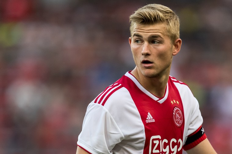 'Matthijs de Ligt makes me want to throw up!' - Bóng Đá