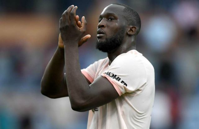 Manchester United striker Romelu Lukaku is reportedly hoping to have his transfer to Inter Milan done by the time the two clubs meet - Bóng Đá