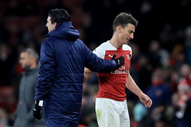 The two reasons Laurent Koscielny is annoyed with Arsenal and Unai Emery  - Bóng Đá