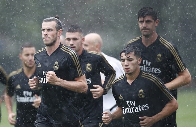 Gareth Bale trains with Real Madrid team-mates in Canada - Bóng Đá