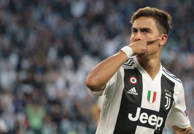 Ole Gunnar Solskjaer tries to convince Juventus star Paulo Dybala to join Manchester United - Bóng Đá