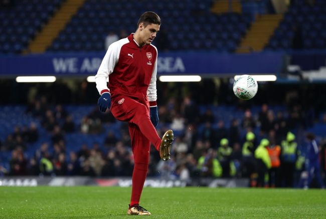 Arsenal star Konstantinos Mavropanos set to stay as injury 'ends transfer hopes' - Bóng Đá