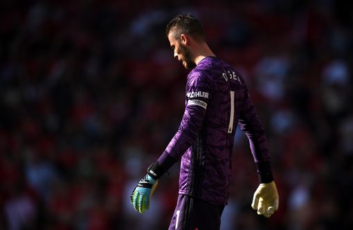 United will look to sell De Gea in January if he refuses to commit his future - Bóng Đá