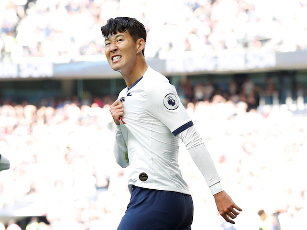 BLACKPINK Jisoo cheers for Son Heung Min in Tottenham’s match - Bóng Đá