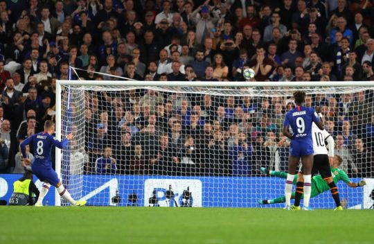 Tammy Abraham defends Ross Barkley over penalty miss and says Chelsea itching to bounce back against Liverpool   - Bóng Đá